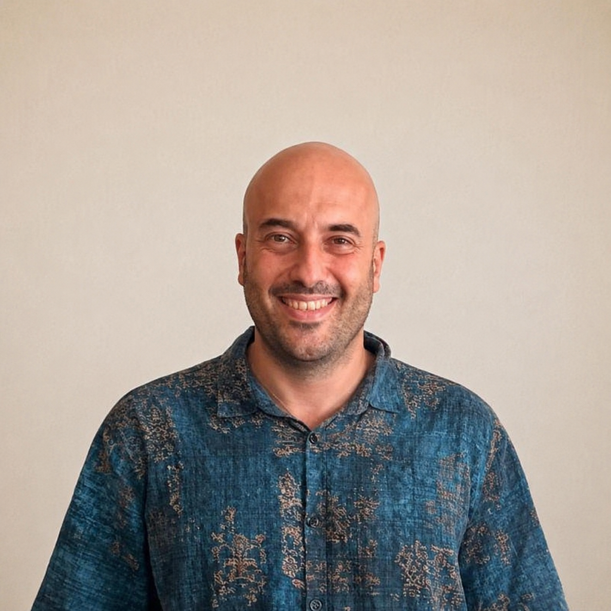 Ferdinando Randisi, researcher and CTO with expertise in computational biophysics and deep-tech innovation, posing for a professional portrait